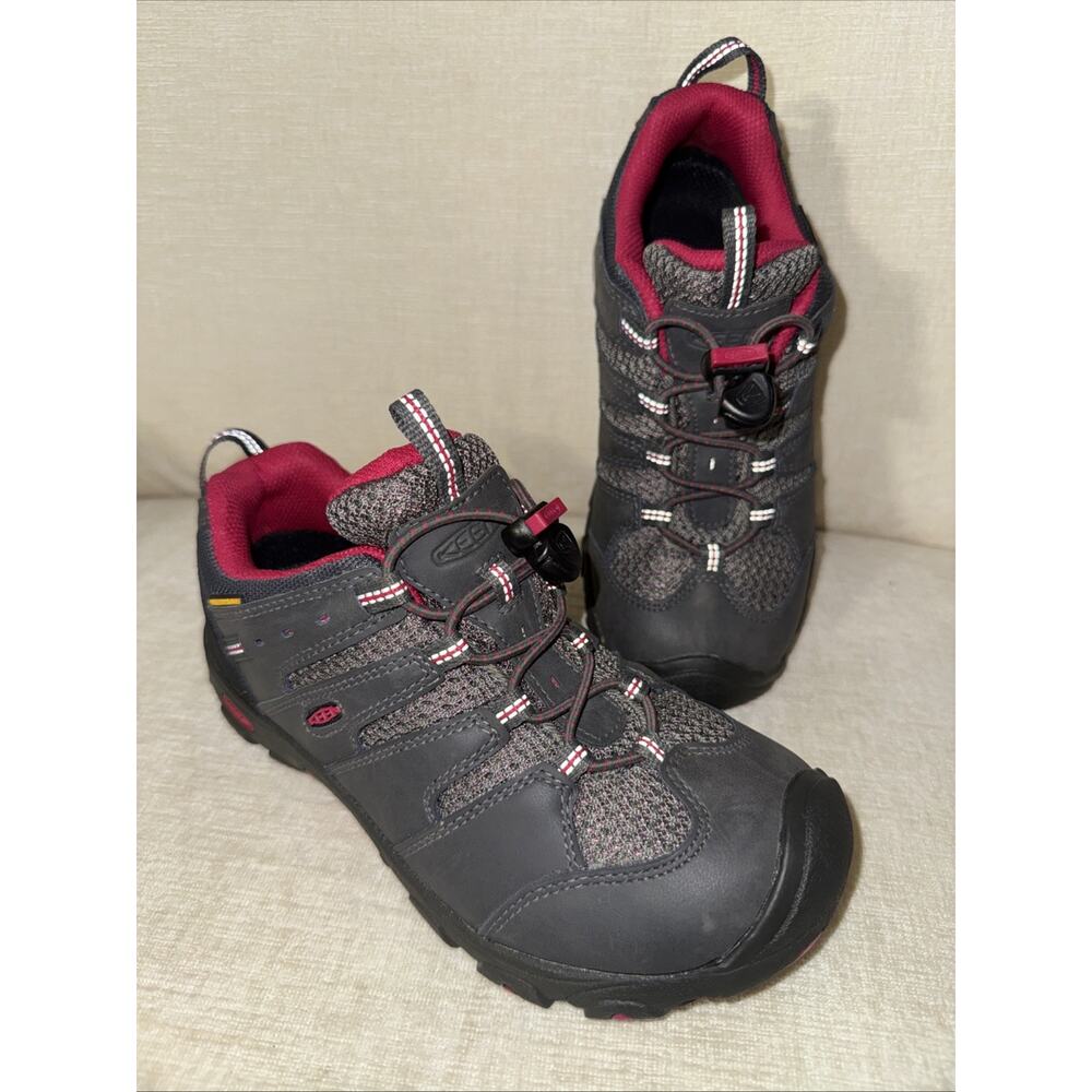 Merrell Child Moab 3 Low WTRPF Hiking Outdoors Trail Shoes, Size 2 Brand New